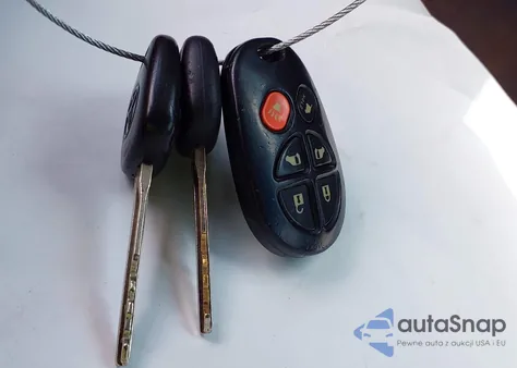 2004 Toyota Sienna Xle z USA, uszkodzony, nr VIN 5TDZA22C54S055344